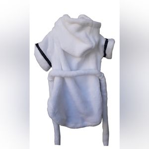 Pet Robe white soft plush with black trim sz Lg / XL small for small dog cat new